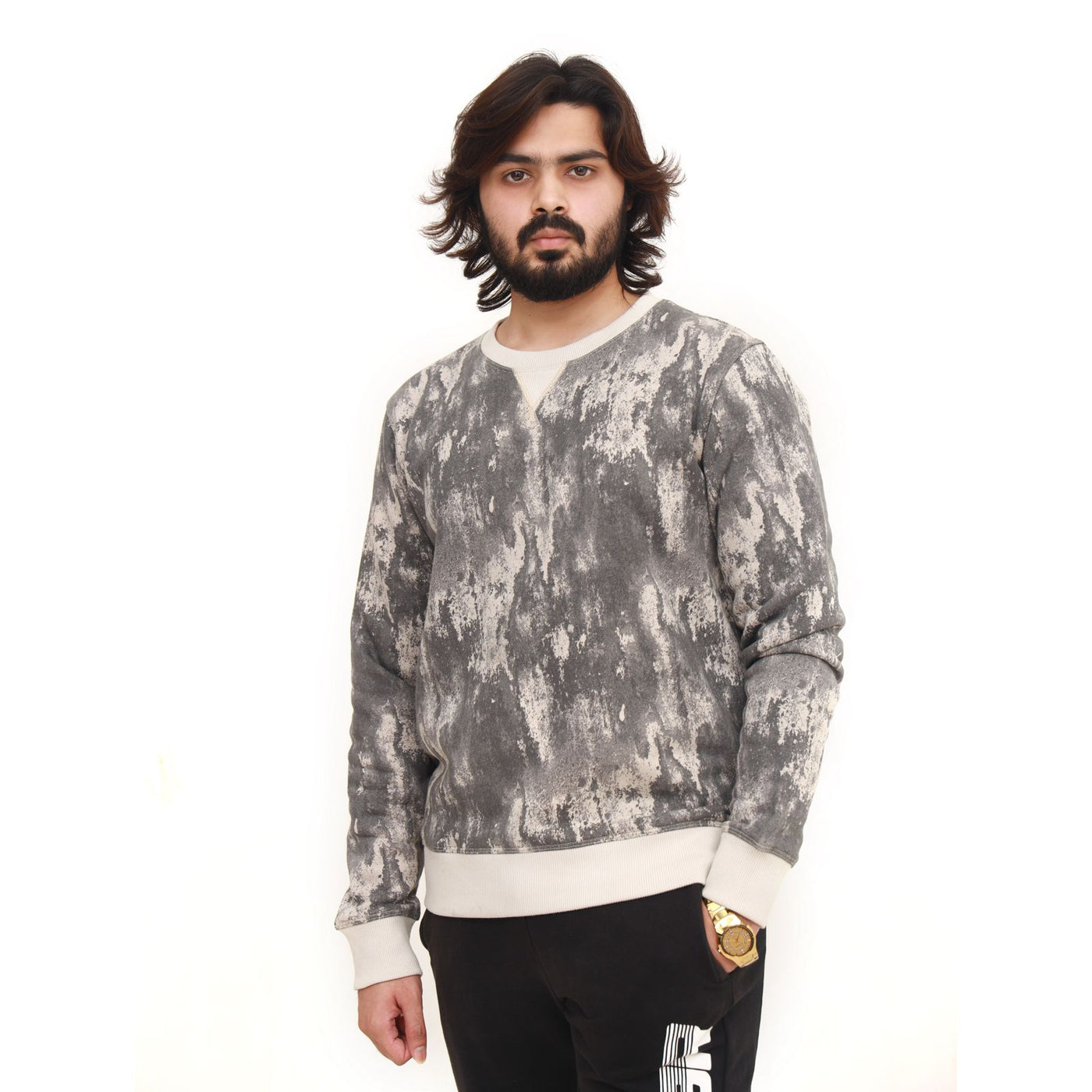 "Classic Crewneck Sweatshirt – Effortless Comfort"